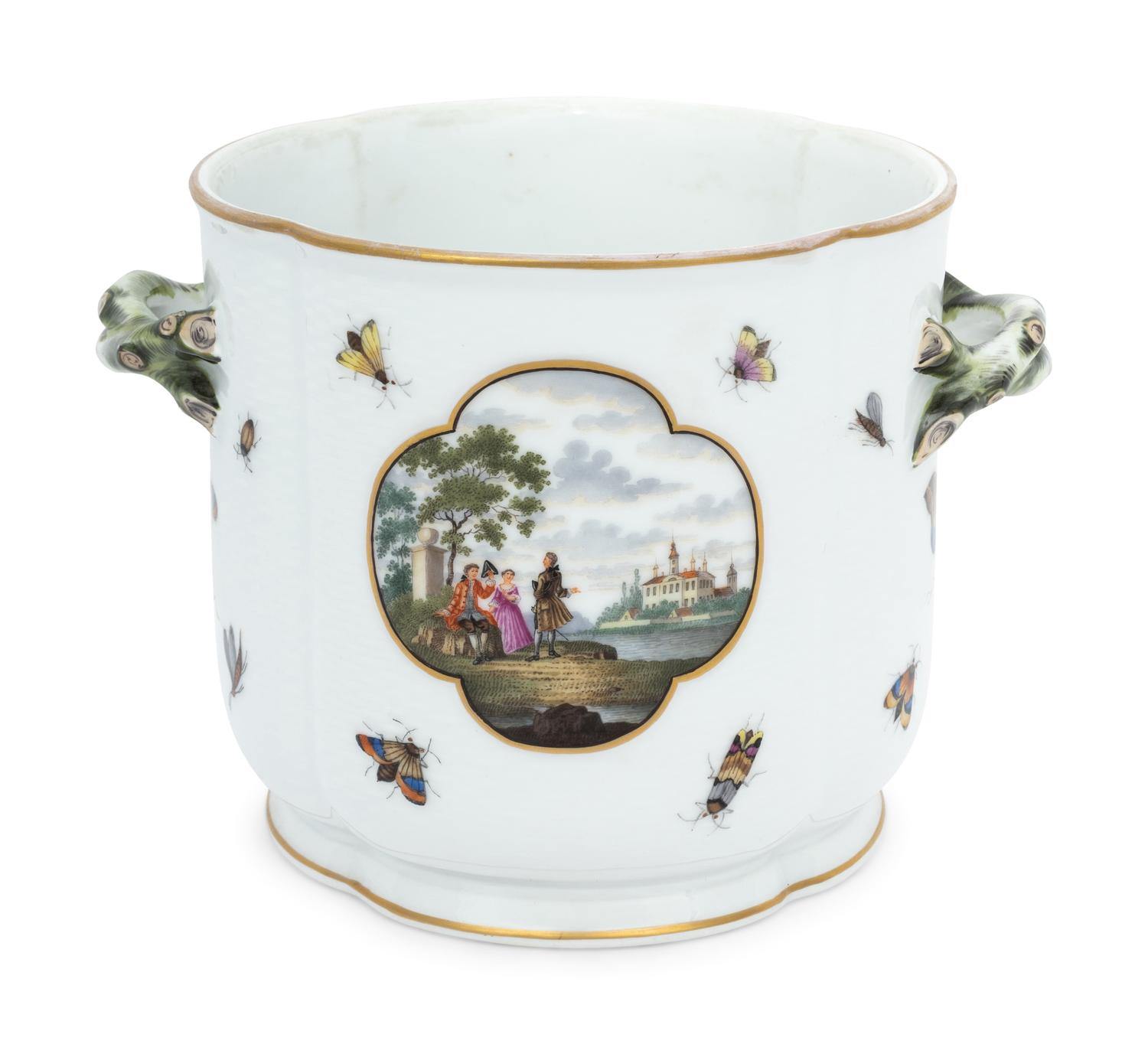 A Continental Porcelain Cache Pot