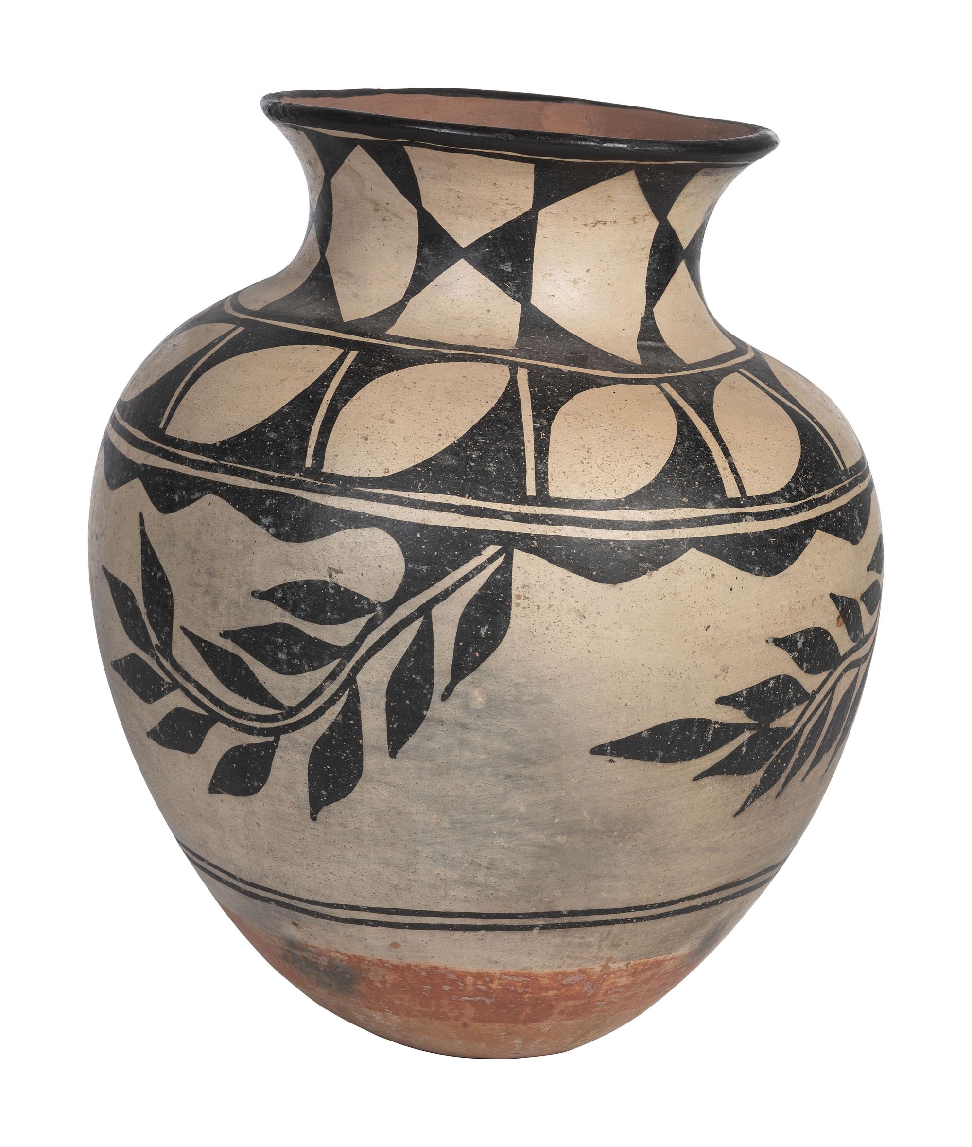 Kewa Pottery Jar