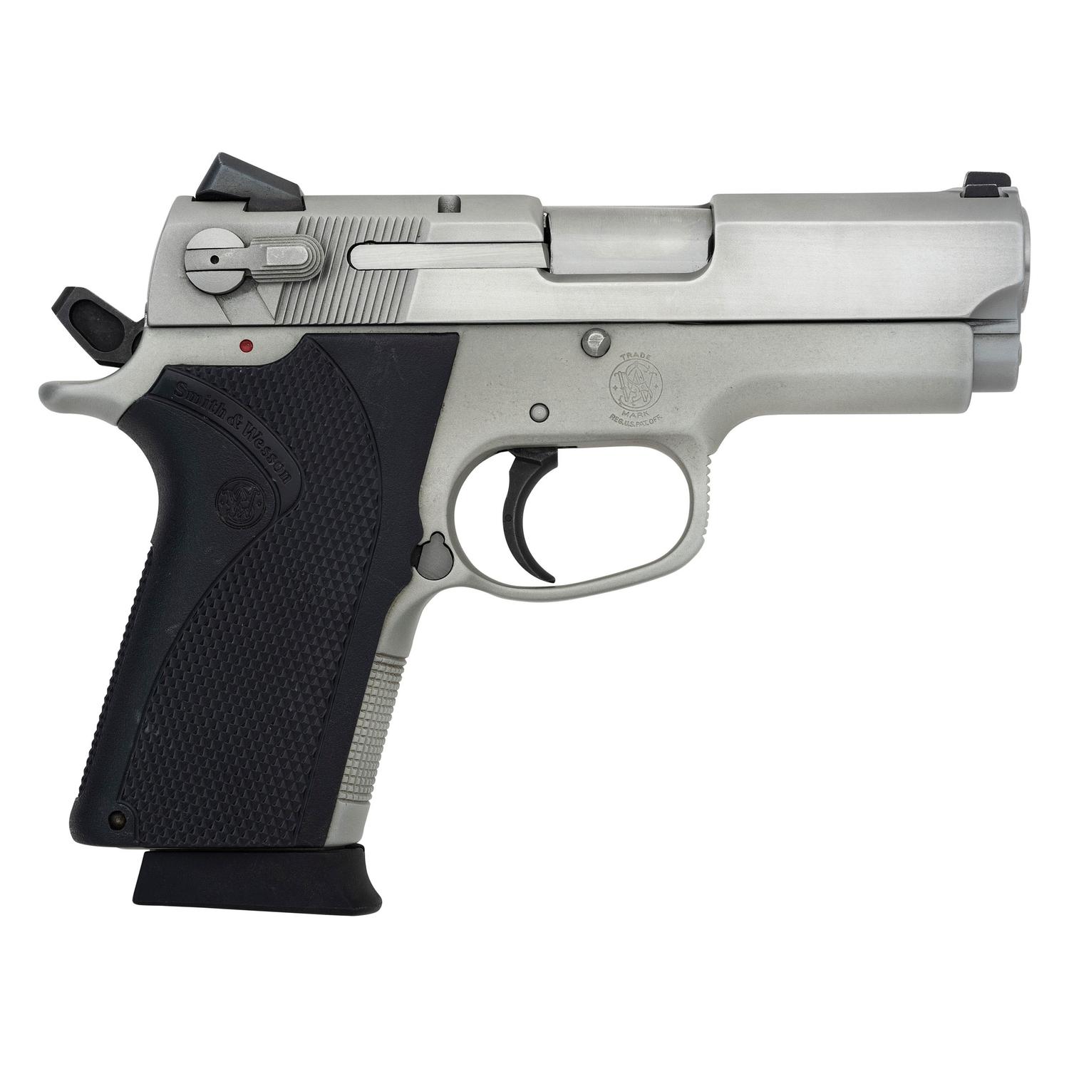 * Smith & Wesson Model 4013 in Box