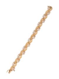 YELLOW GOLD AND DIAMOND BRACELET