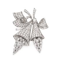A Platinum and Diamond Brooch, 20.85 dwts.