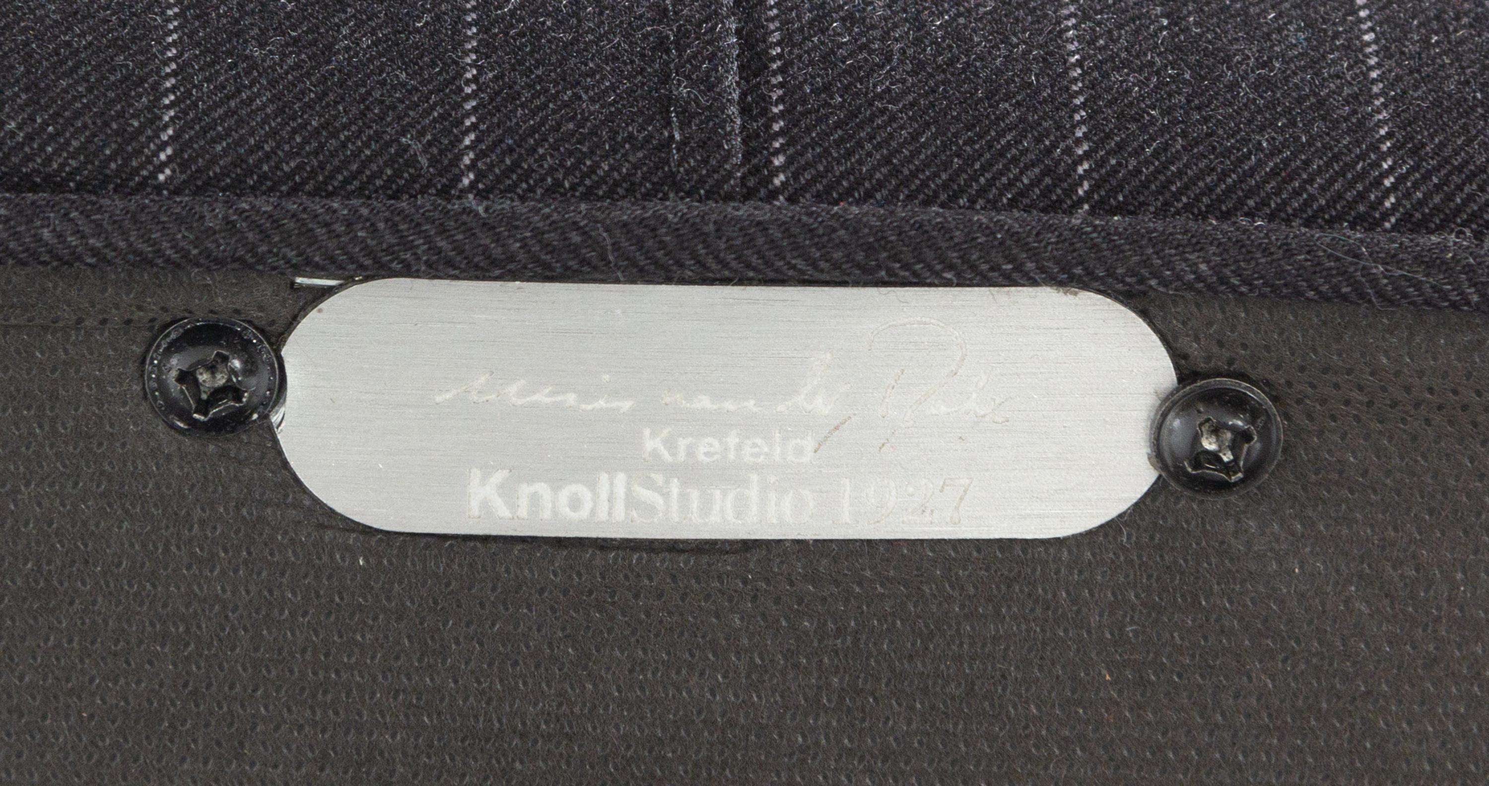 Krefeld Settee Knoll, USA