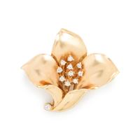 YELLOW GOLD AND DIAMOND FLOWER PENDANT/BROOCH