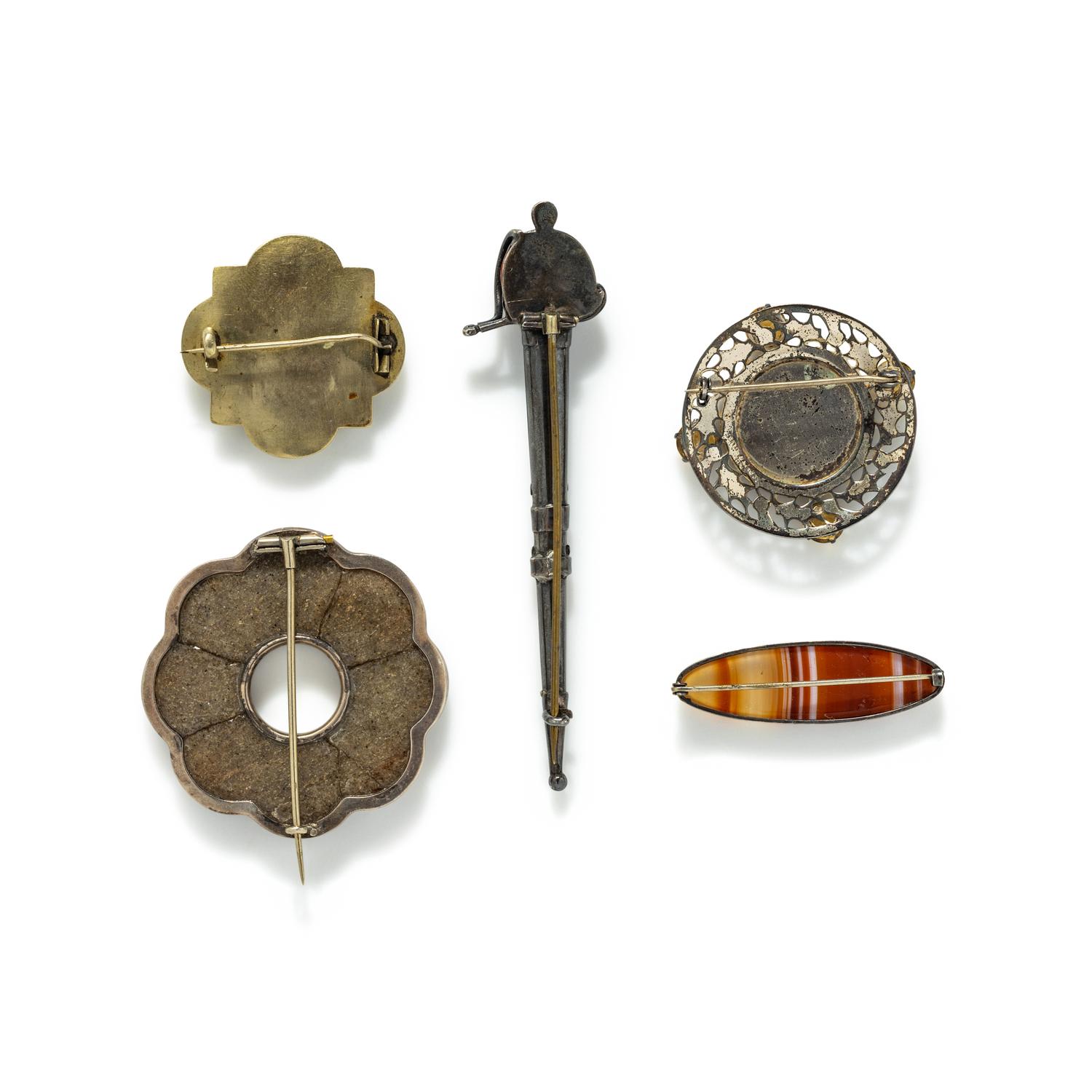 VICTORIAN, COLLECTION OF BROOCHES