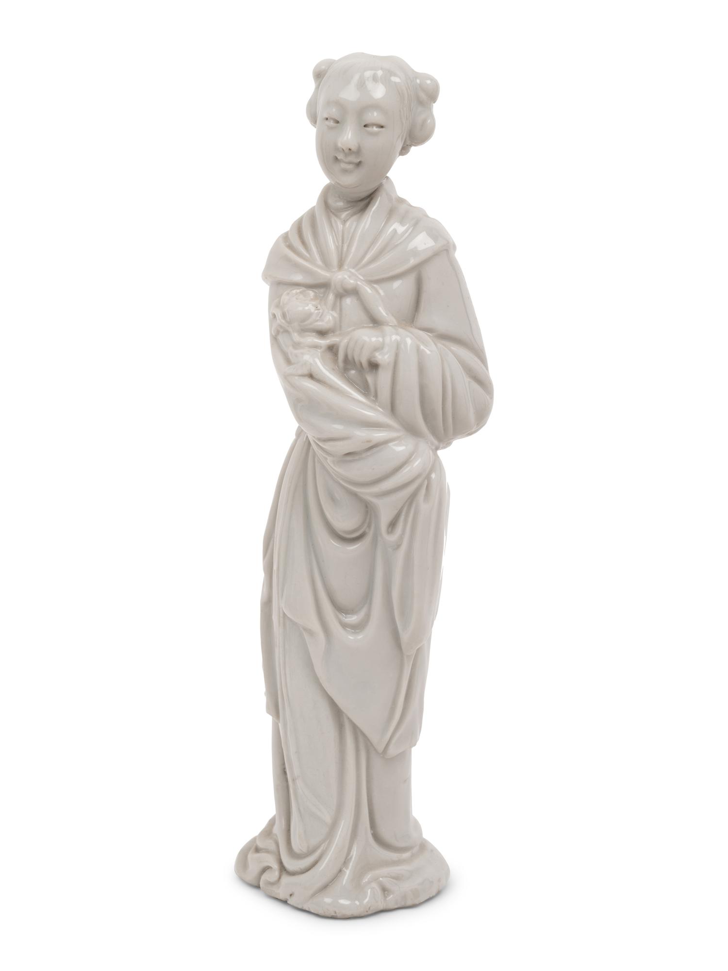 21 Chinese Porcelain Figures
