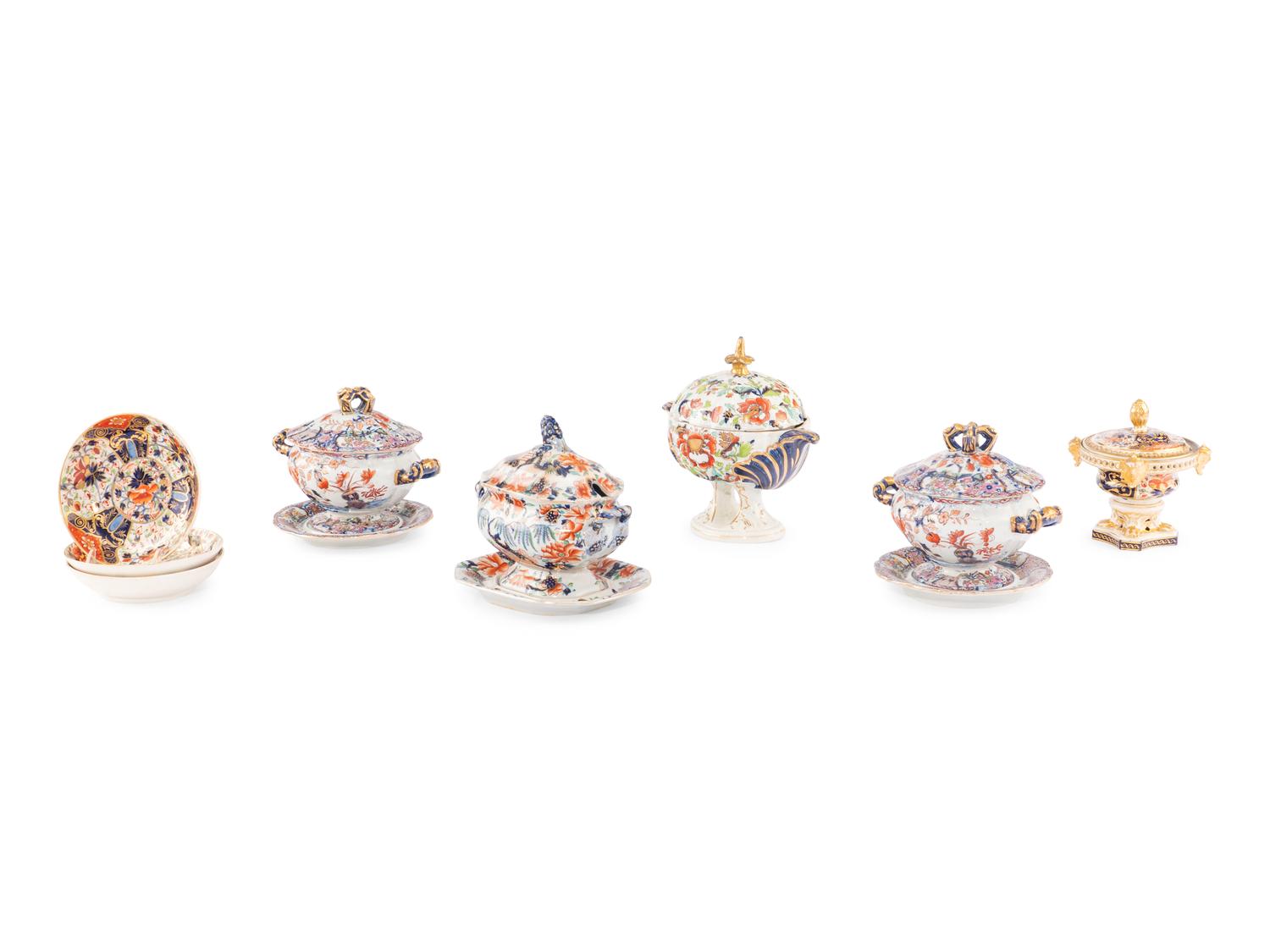 A Group of Imari Palette Porcelain Table Articles