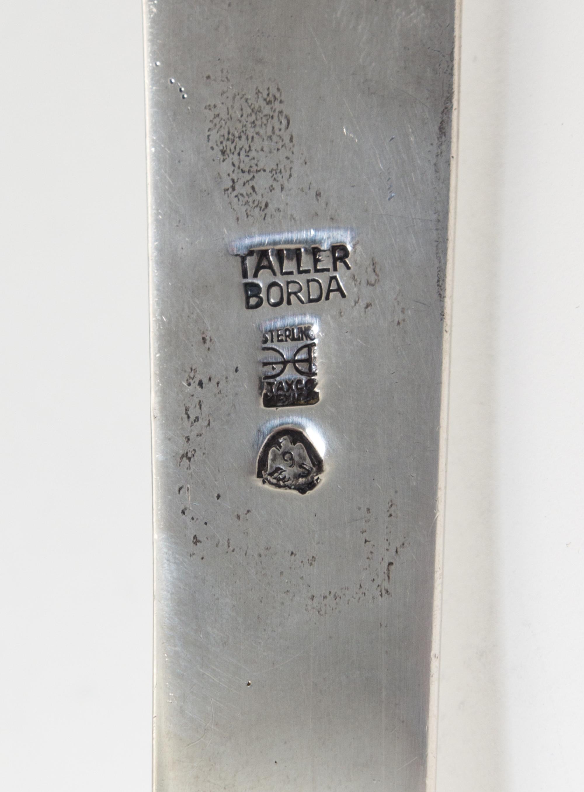 A Mexican Silver Server, Taller Borda, 20th Century, having triangular blade and scrolled handle