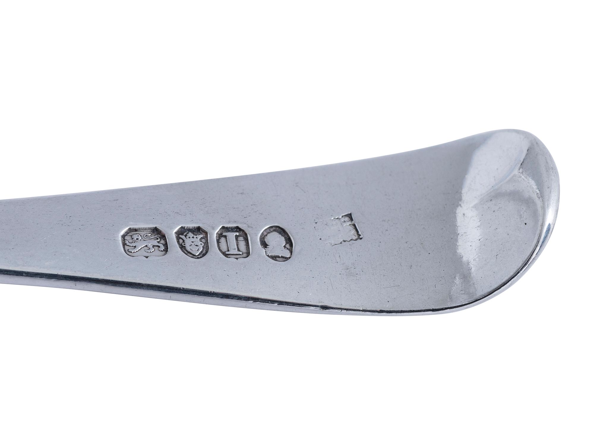An English Silver Flatware Service