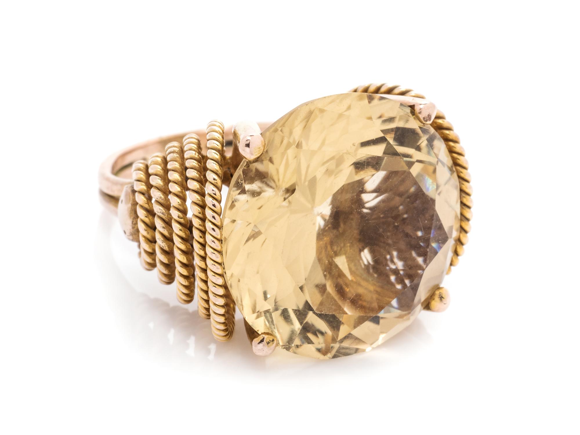 A Yellow Gold and Citrine Ring,