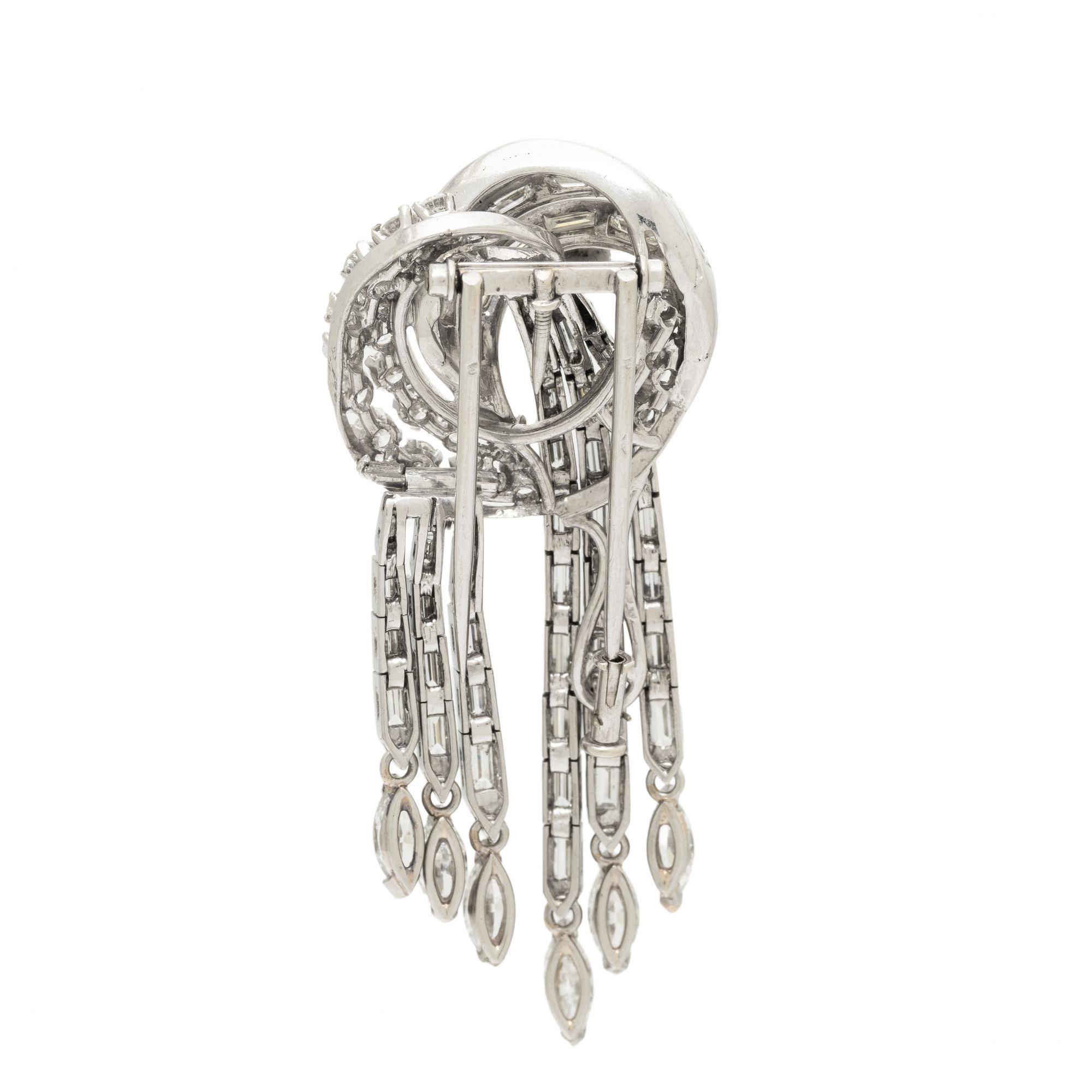 FRENCH, DIAMOND AND PLATINUM KNOT BROOCH