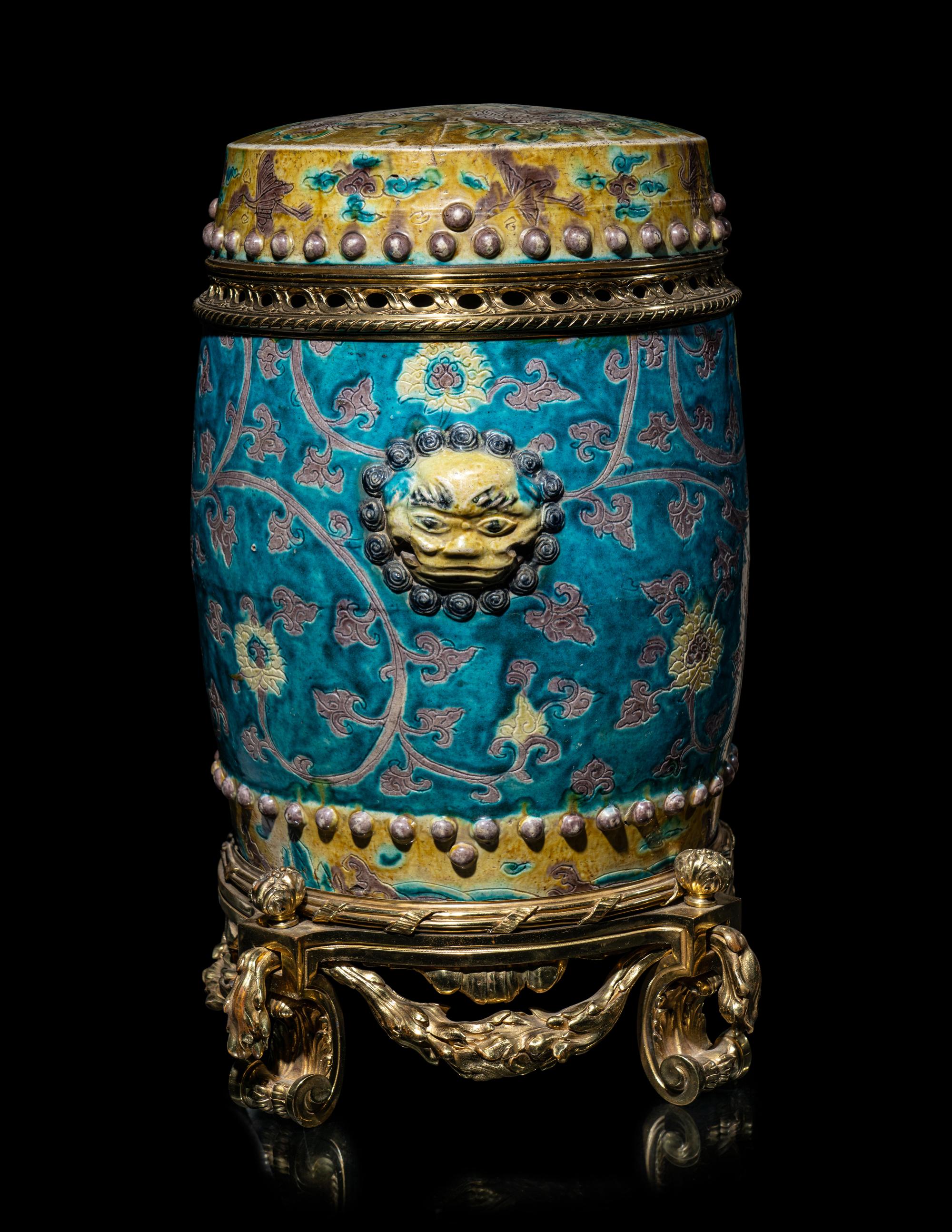 A Chinese Fahua Porcelain Garden Stool