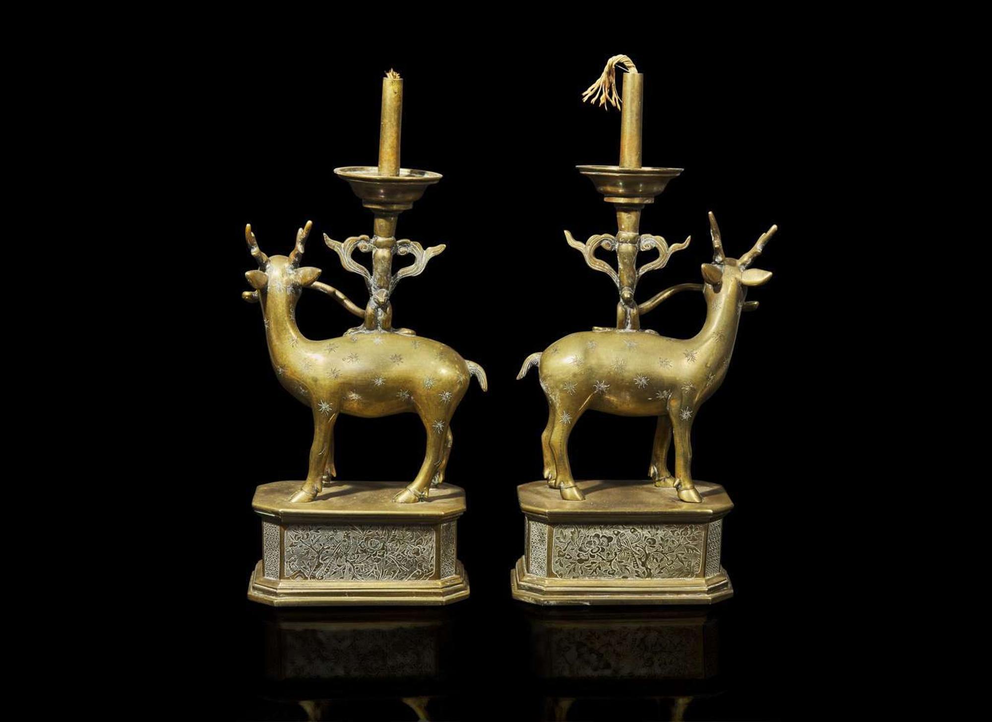 A pair of Chinese huangtong "Deer" lamps, Qing dynasty 鹿形燭臺一對 清