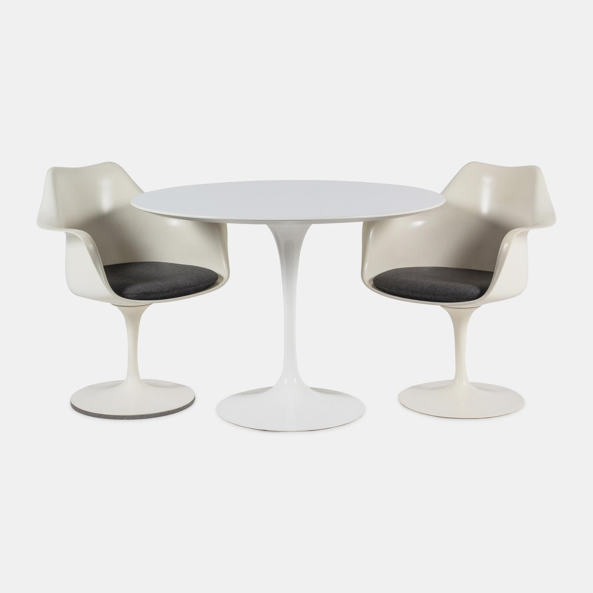 Tulip Dining Table with Two Tulip Armchairs Knoll, USA
