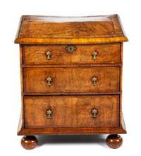 A William and Mary Diminutive Burl Walnut Chest Height 20 1/2 x width 18 3/8 x depth 13 5/8 inches. — 18TH CENTURY