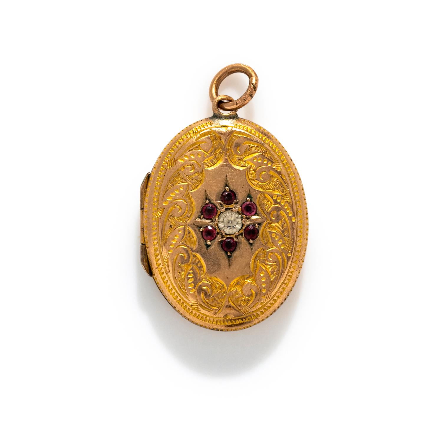 COLLECTION OF YELLOW GOLD AND GEMSTONE JEWELRY