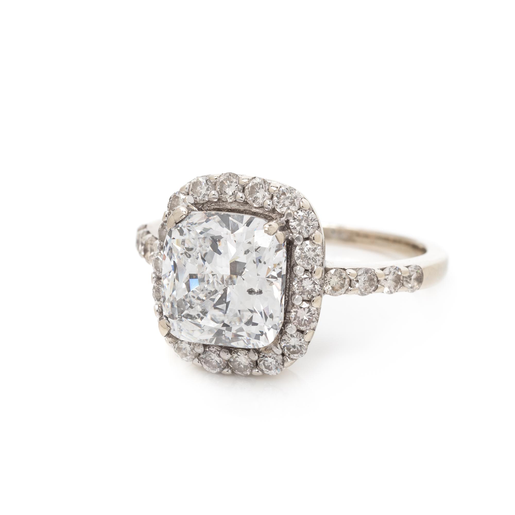 DIAMOND RING