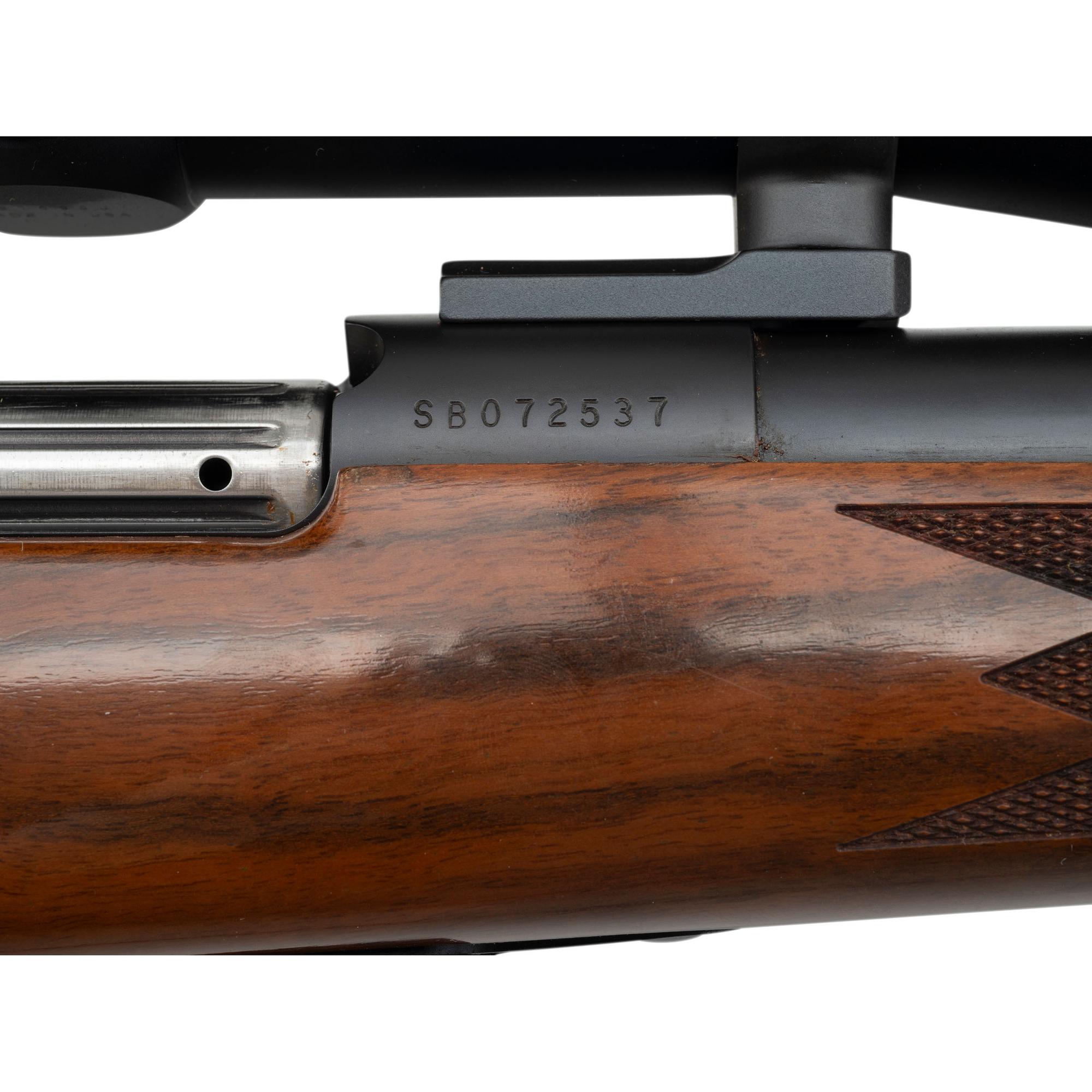 *Weatherby Mark V Deluxe in .300 Wby. Mag. with Heavy Barrel and Leupold Scope