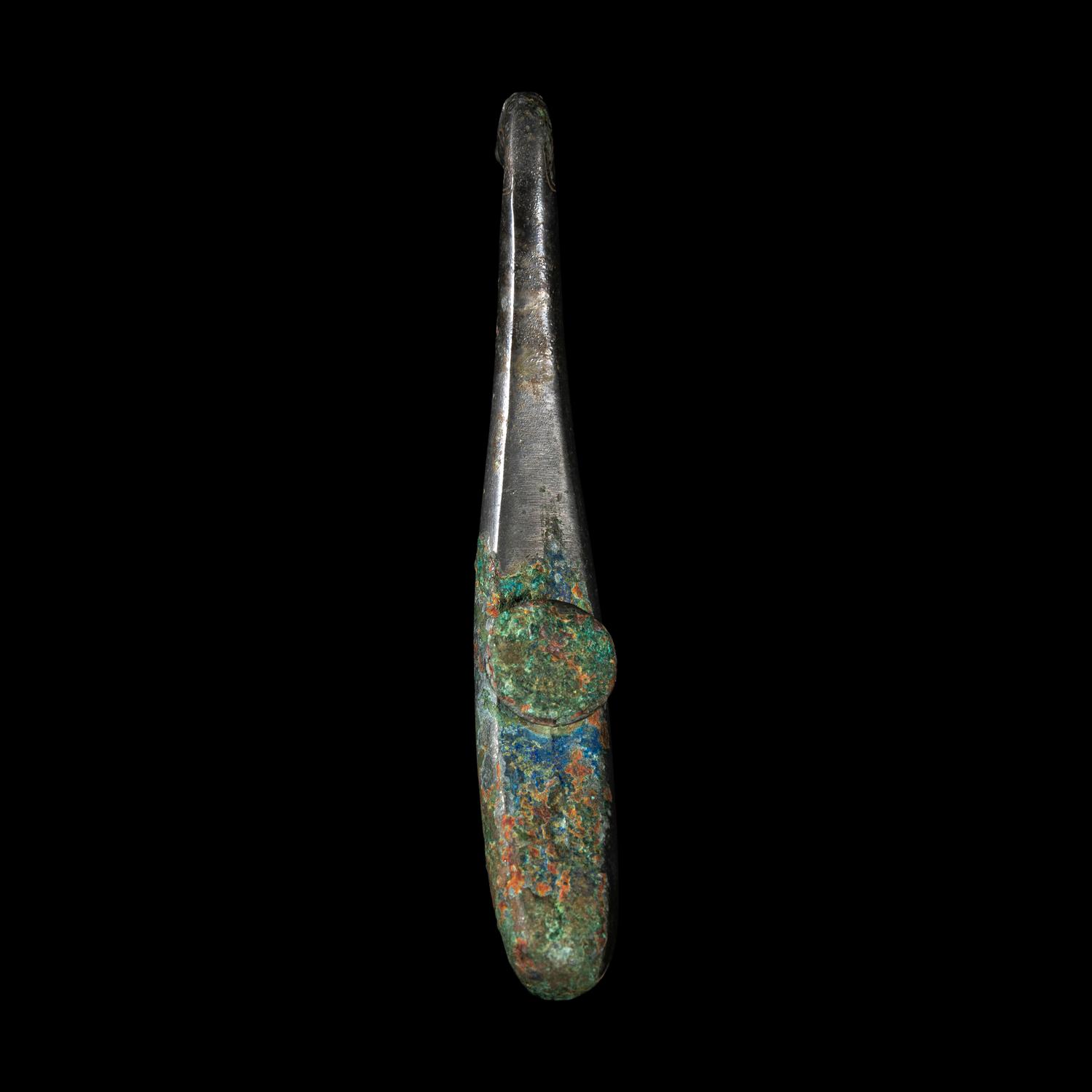 Three Chinese Metal Belt Hooks, Warring States-Han Dynasty 戰國-漢 青銅帶鉤三件