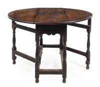 An English Oak Drop-Leaf Table — 18TH CENTURY