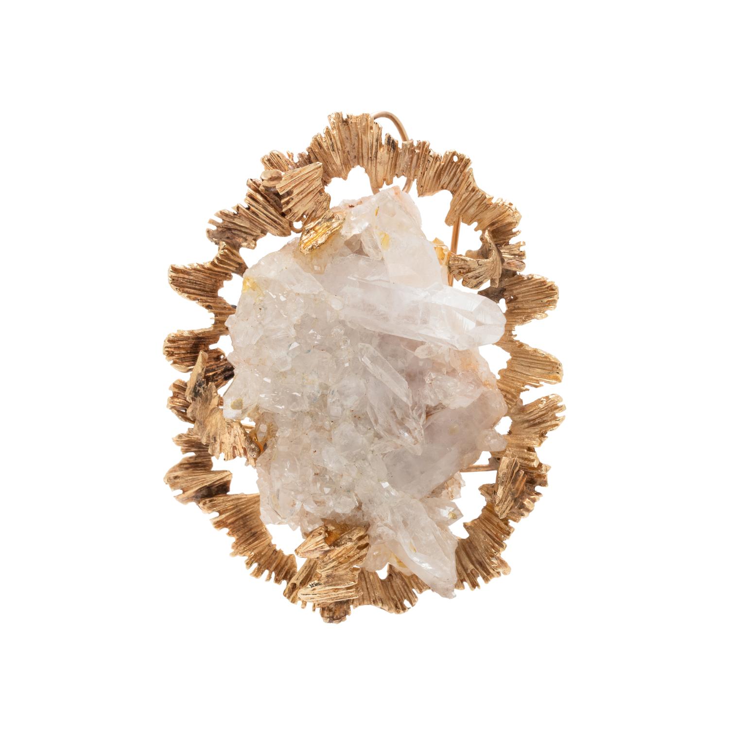 YELLOW GOLD AND QUARTZ CRYSTAL PENDANT/BROOCH