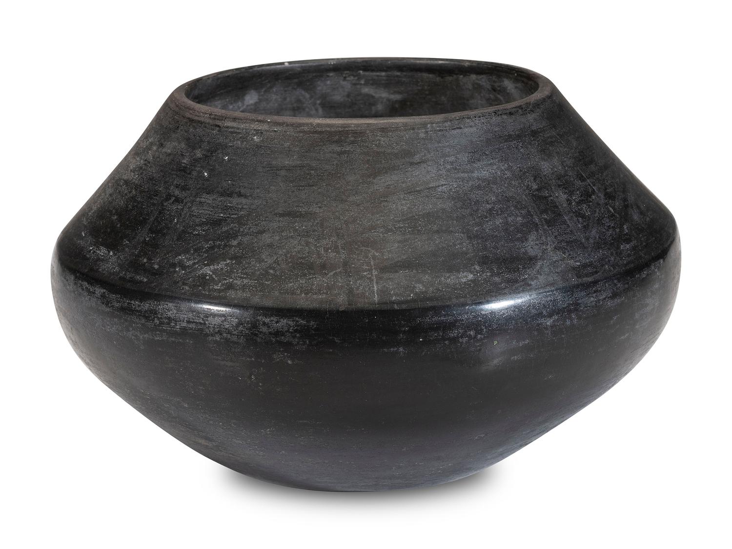 Blackware Pottery Jar, 1923-1925