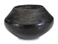 Blackware Pottery Jar, 1923-1925