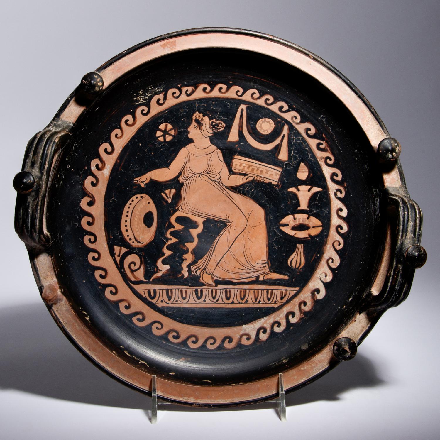 An Apulian Red-Figured Knob-Handled Patera