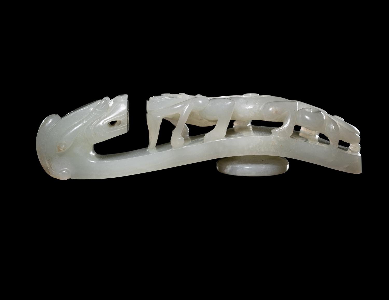 A Chinese White Jade 'Dragon' Belt Hook, Daigou