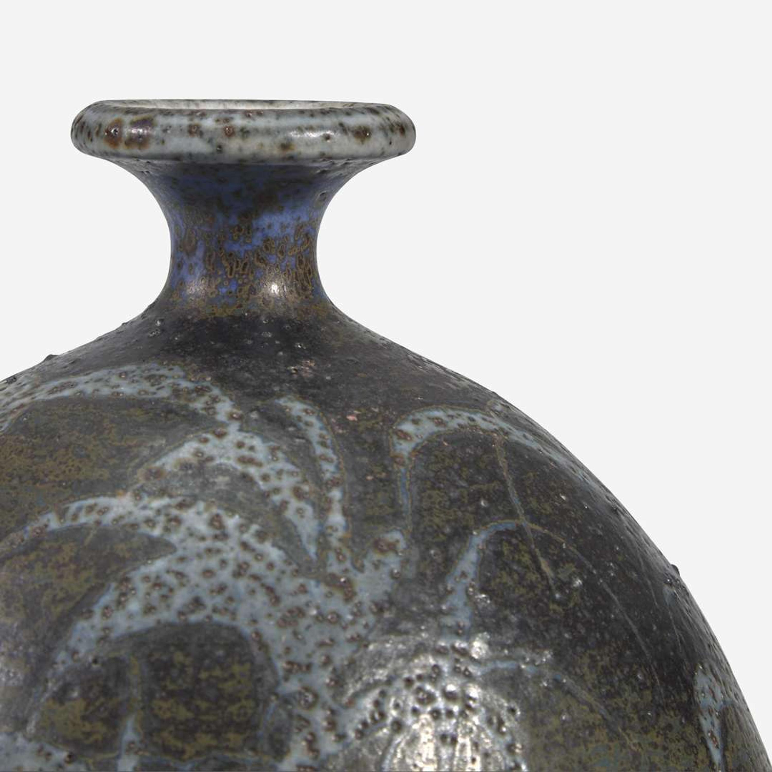 Peter Voulkos (American, 1924-2002) Early Vase, USA, circa 1952