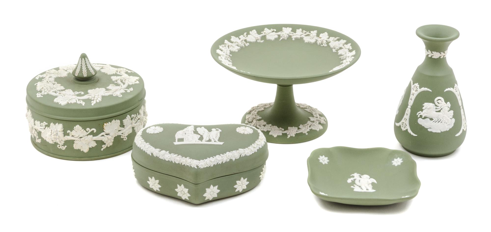 A Group of Five Wedgwood Jasperware Table Articles Diameter of compote 6 1/4 inches. — 20TH CENTURY