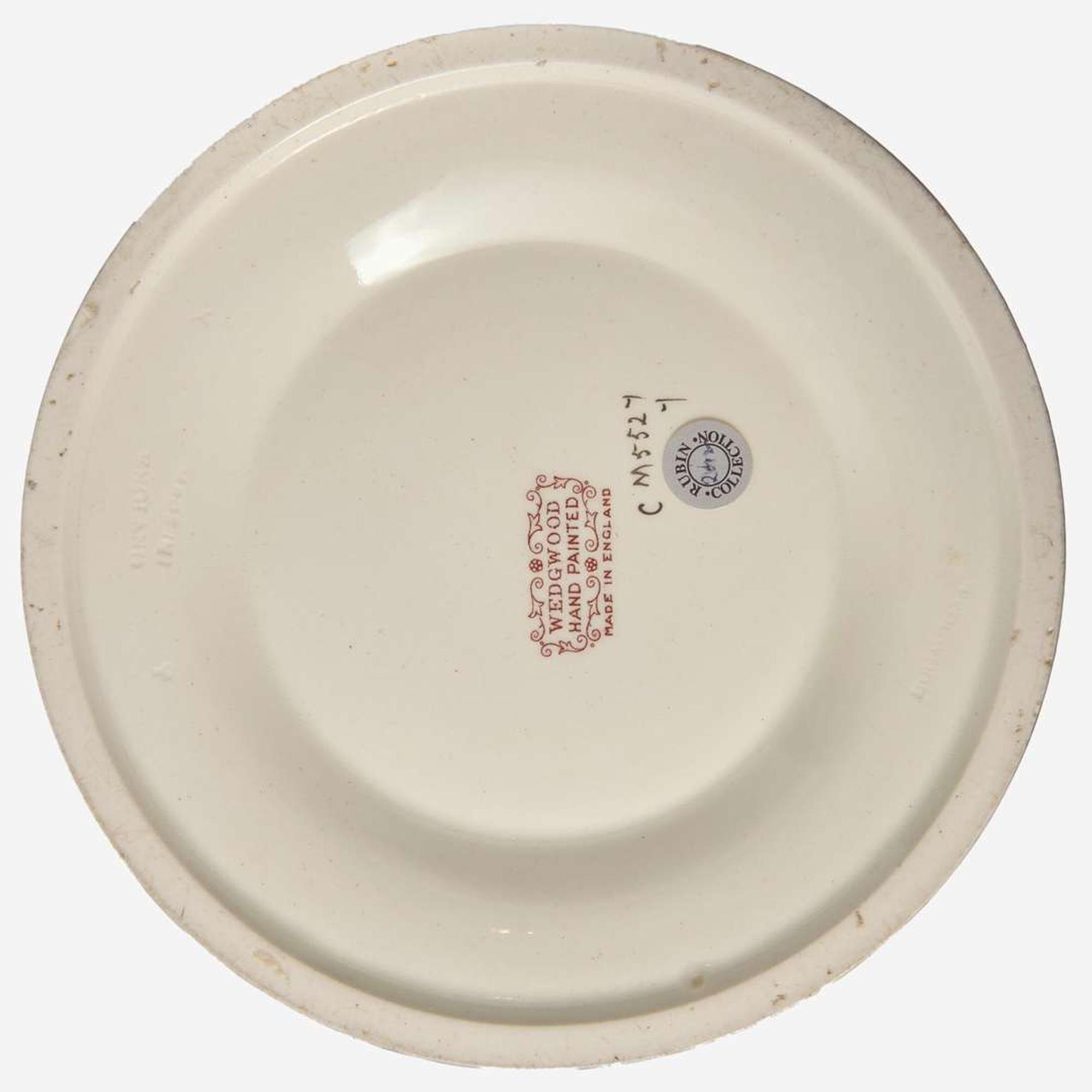 A Wedgwood Queensware Vase with Millicent Taplin (1902-1980) Designed Decoration UK, 1920s or 1930s