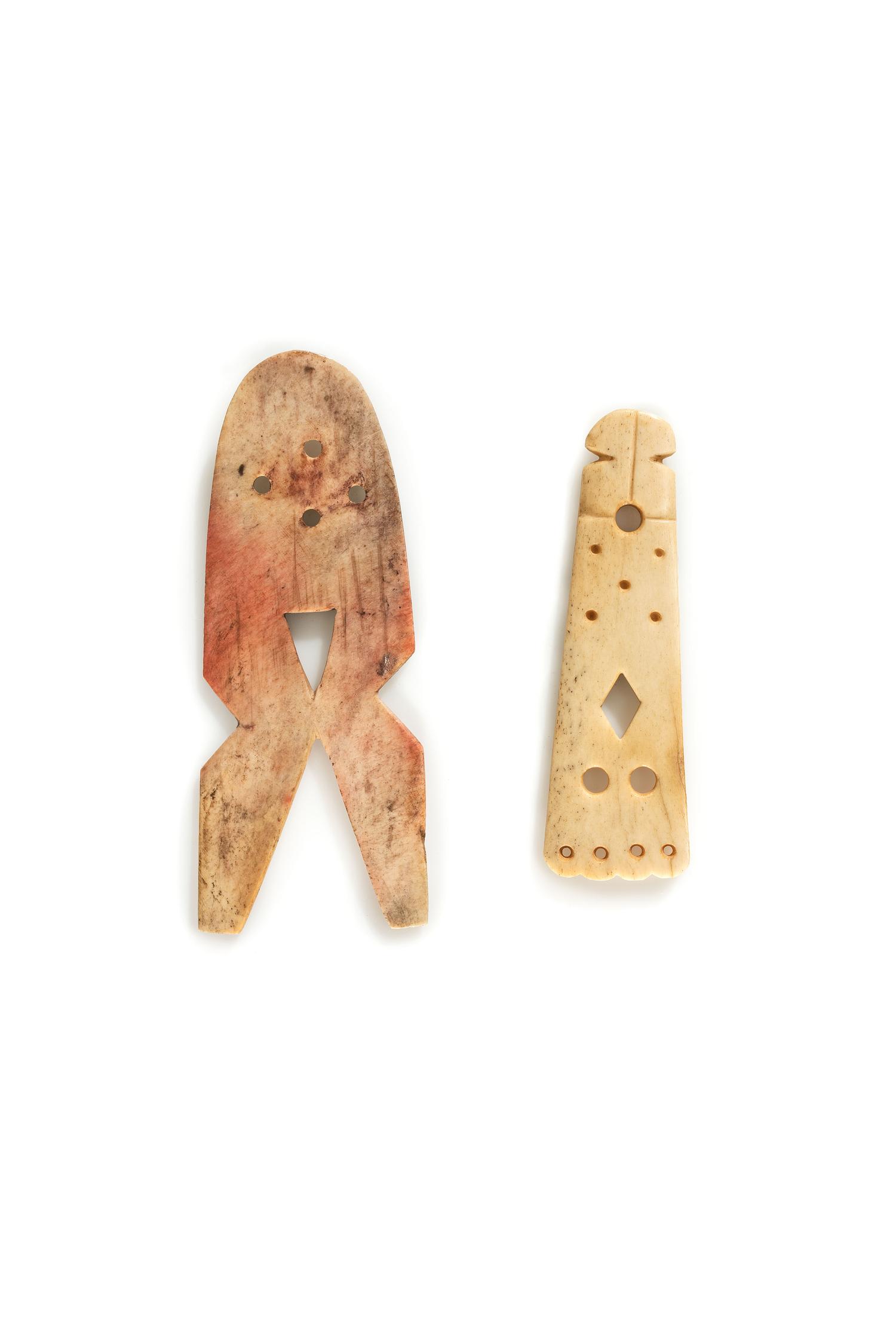 Pair of Plains Bone Roach Spreaders