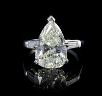 A Platinum and Pear Shape Diamond Ring, 7.40 dwts.