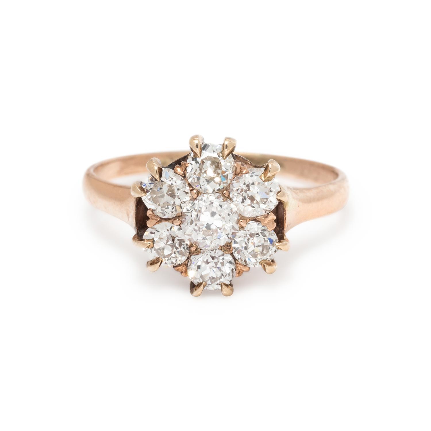 ANTIQUE, DIAMOND CLUSTER RING