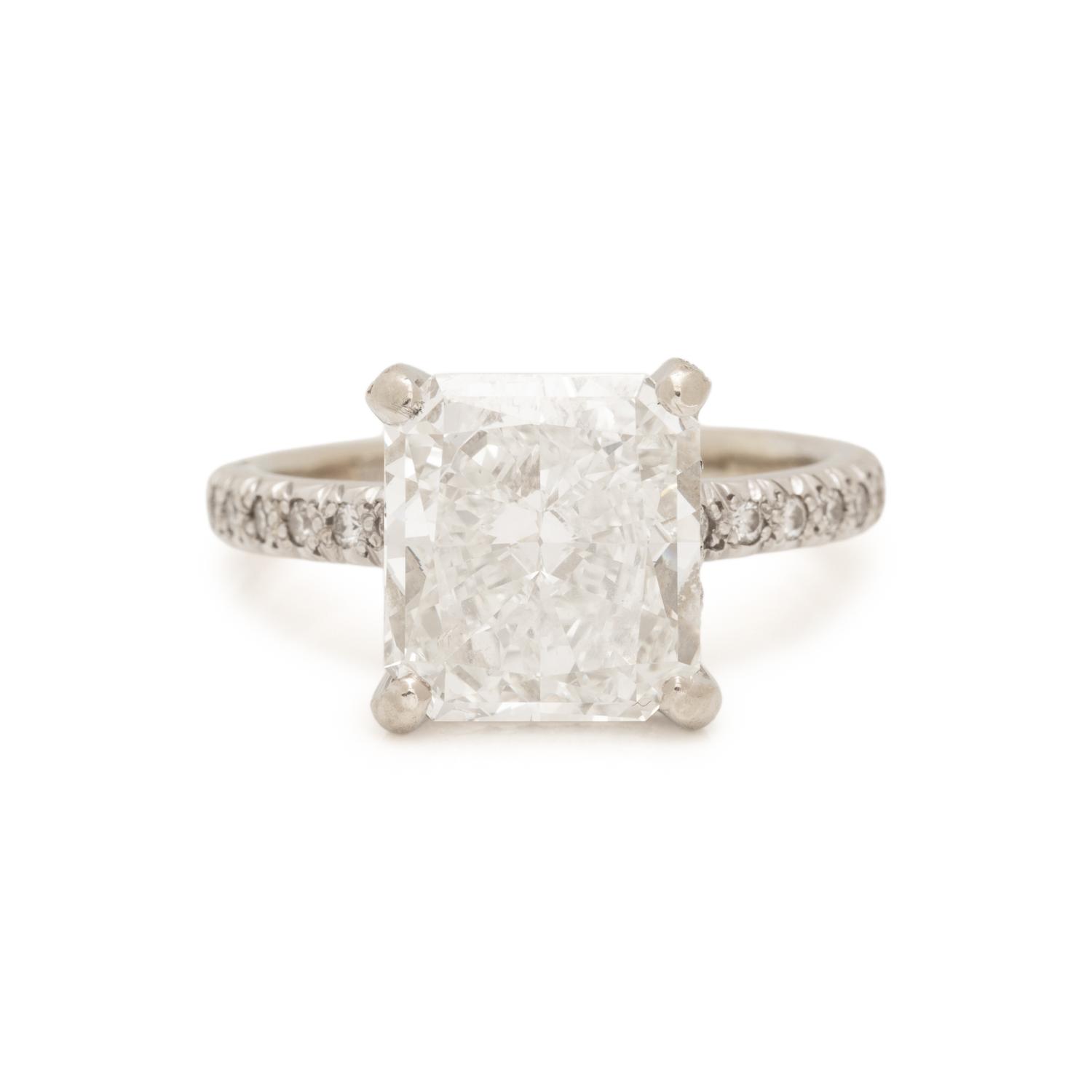 RADIANT CUT DIAMOND AND DIAMOND RING