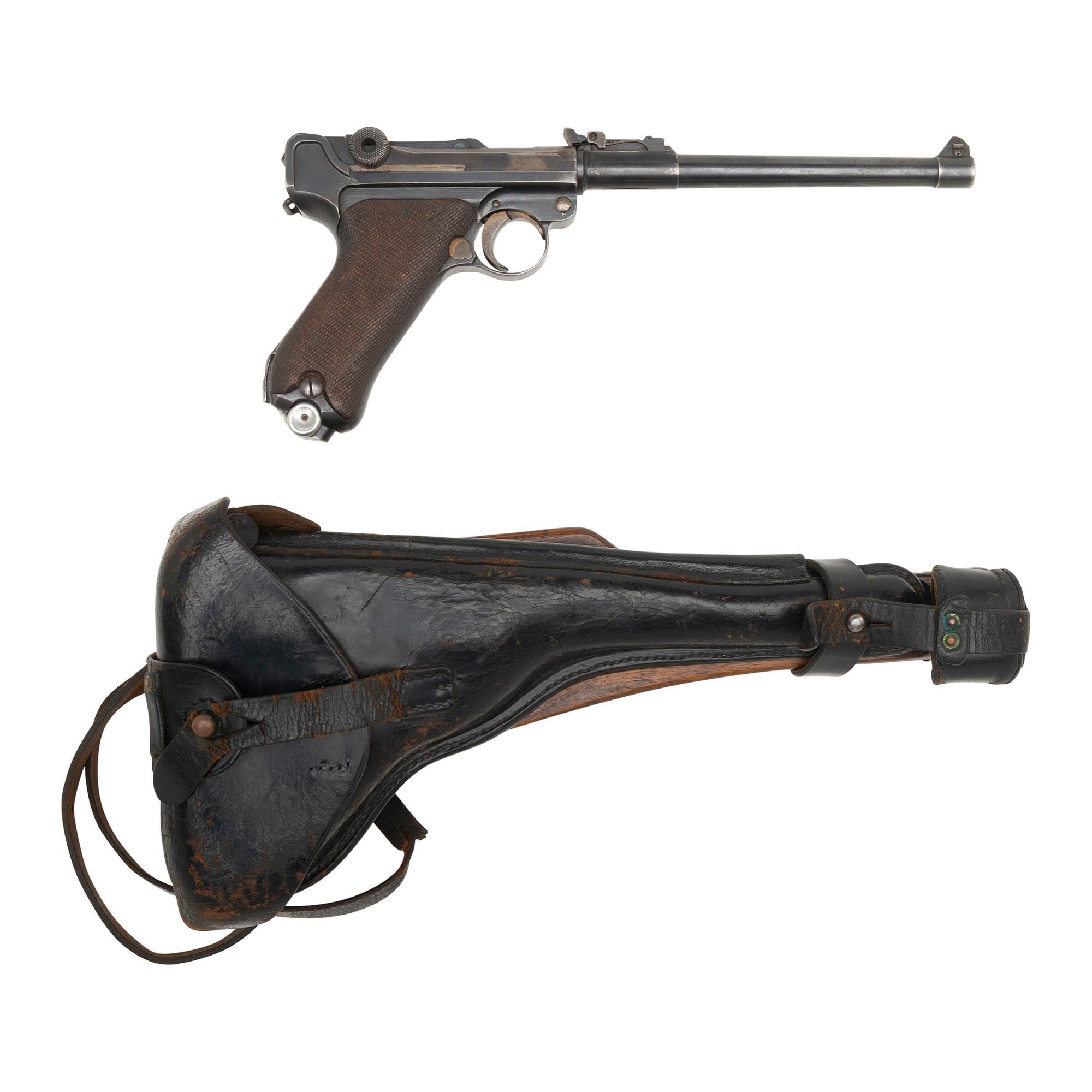 **DWM Artillery Luger Pistol with Matching Shoulder Board/Holster
