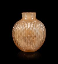 A Carved Agate ‘Basket Weave’ Snuff Bottle