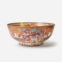 A Large Chinese Export Porcelain Punch Bowl late 18th/early 19th century