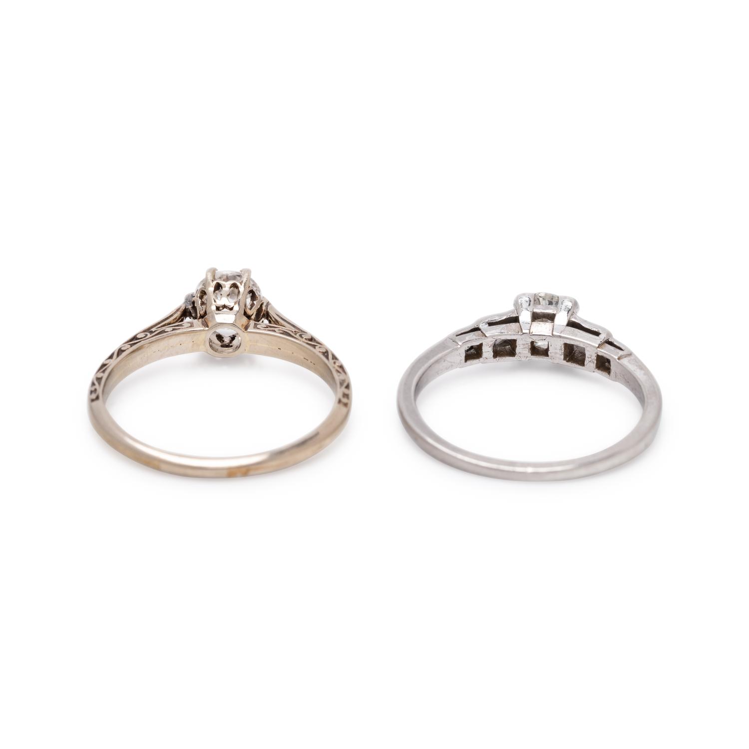 COLLECTION OF ANTIQUE RINGS