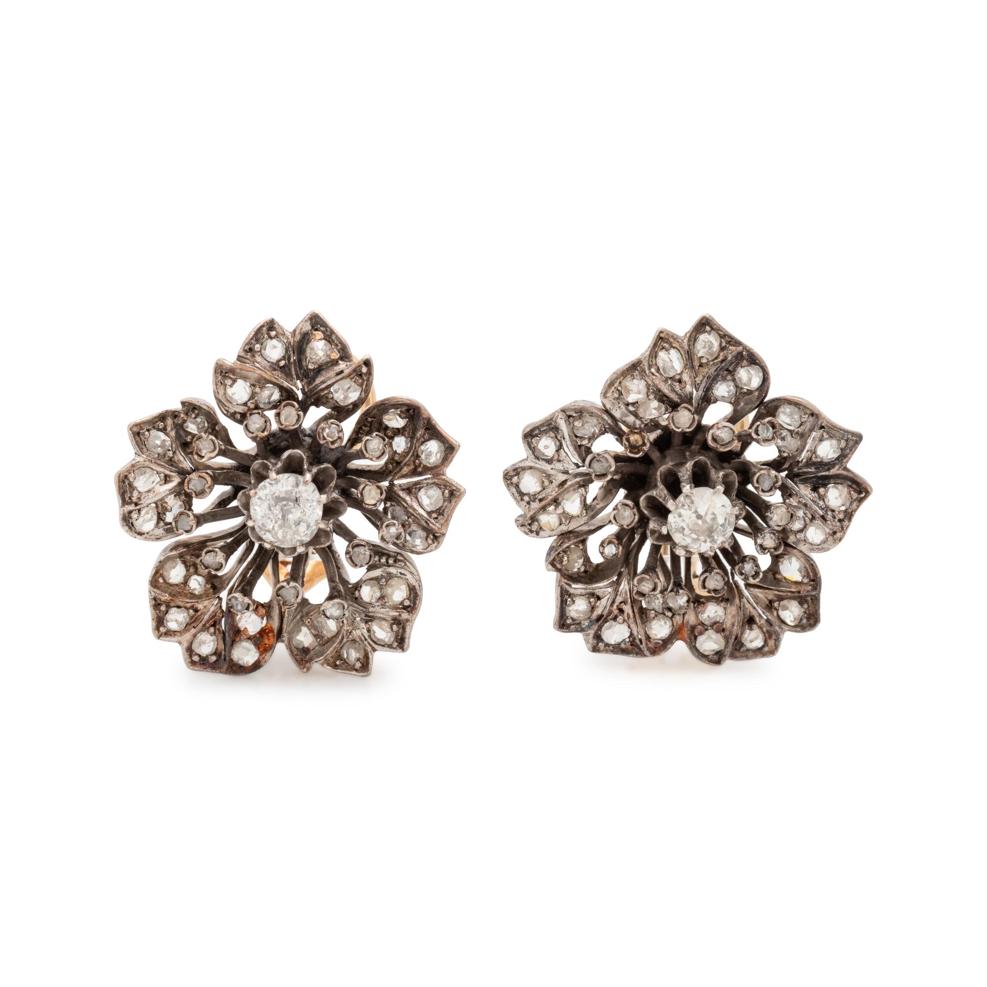 DIAMOND FLOWER EARCLIPS