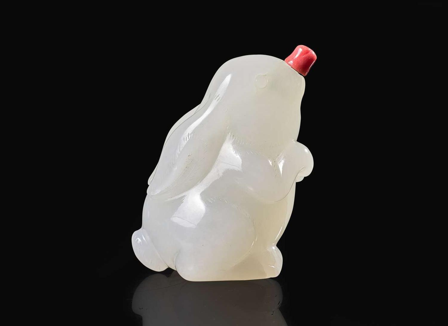 A Chinese carved white jade "Rabbit" snuff bottle 白玉兔型鼻煙壺