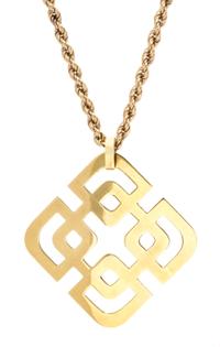 An 18 Karat Yellow Gold Pendant, 18.50 dwts.