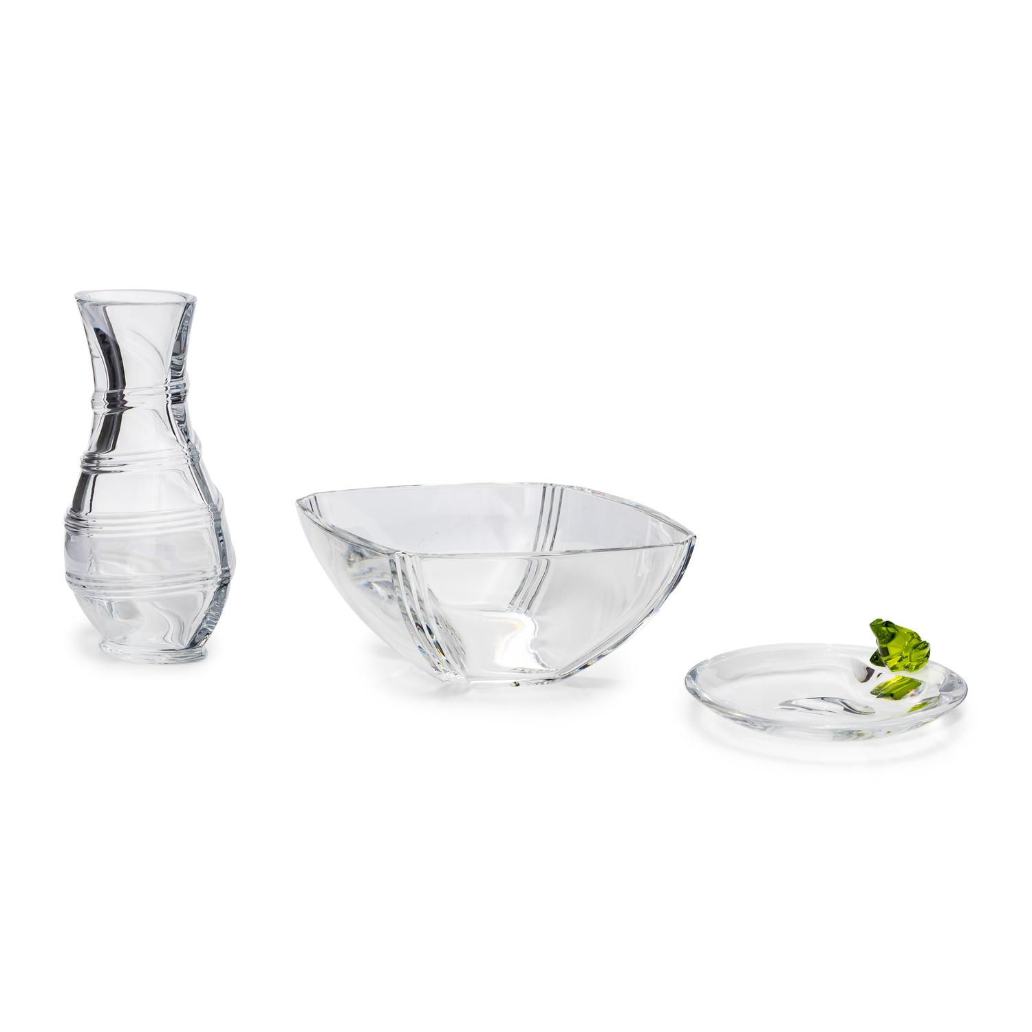 Three Baccarat Table Articles