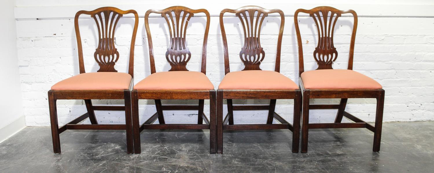 A Set of Four Chippendale Style Mahogany Side Chairs Height 37 1/2 inches. — 19TH/20TH CENTURY