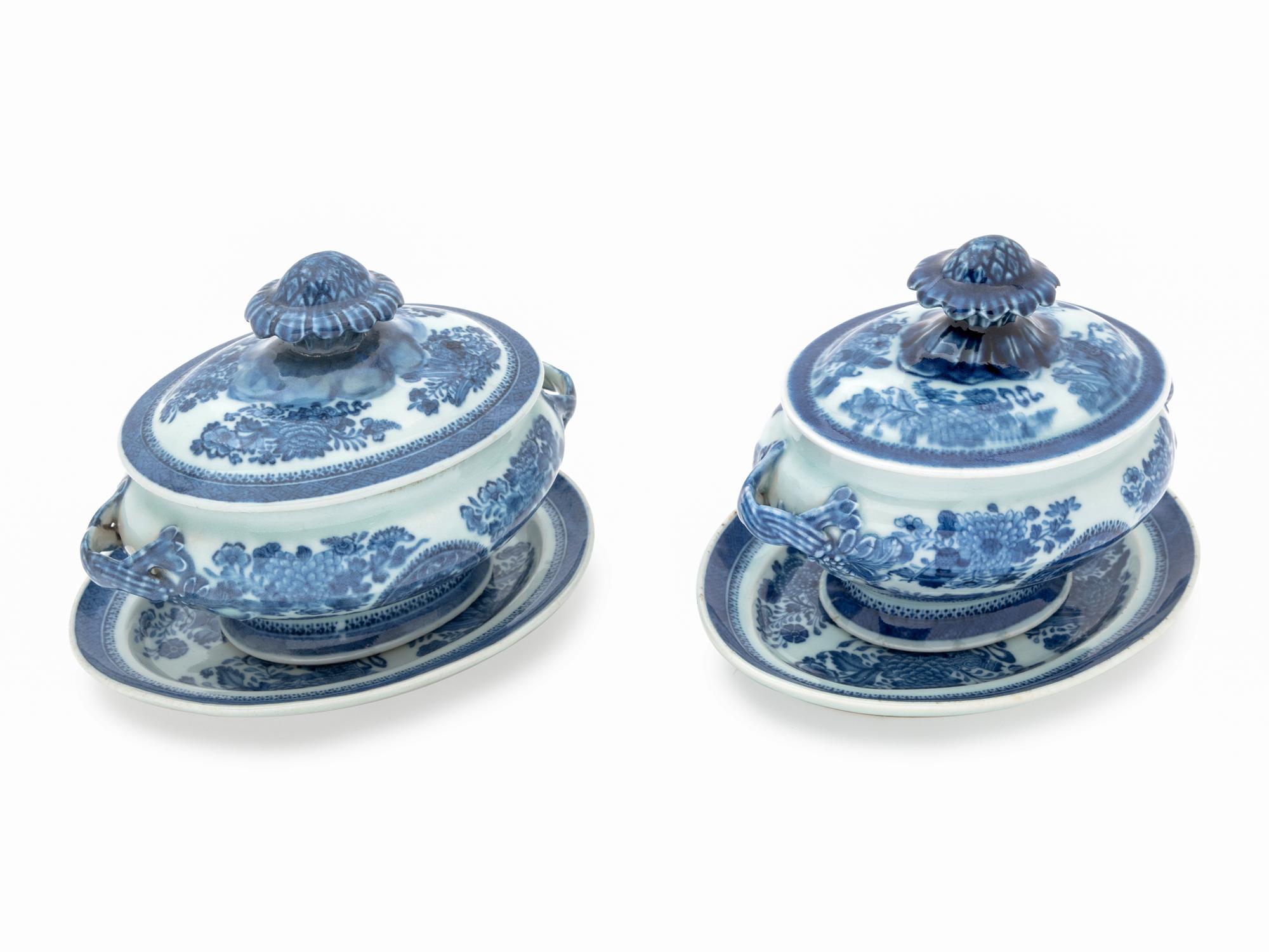 A Pair of Chinese Export Blue Fitzhugh Porcelain Sauce Tureens with Covers