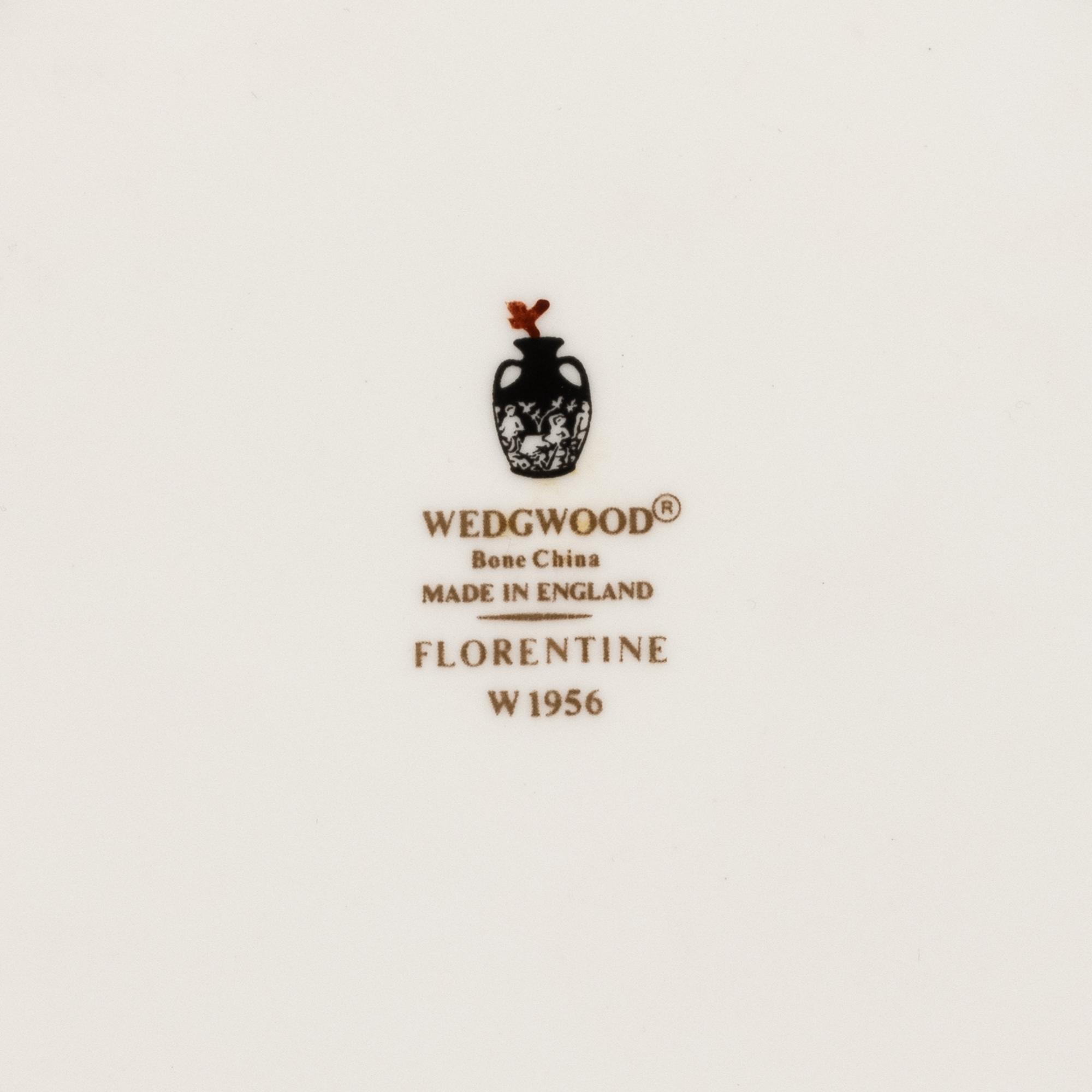 A Wedgwood Florentine Porcelain Dinner Service