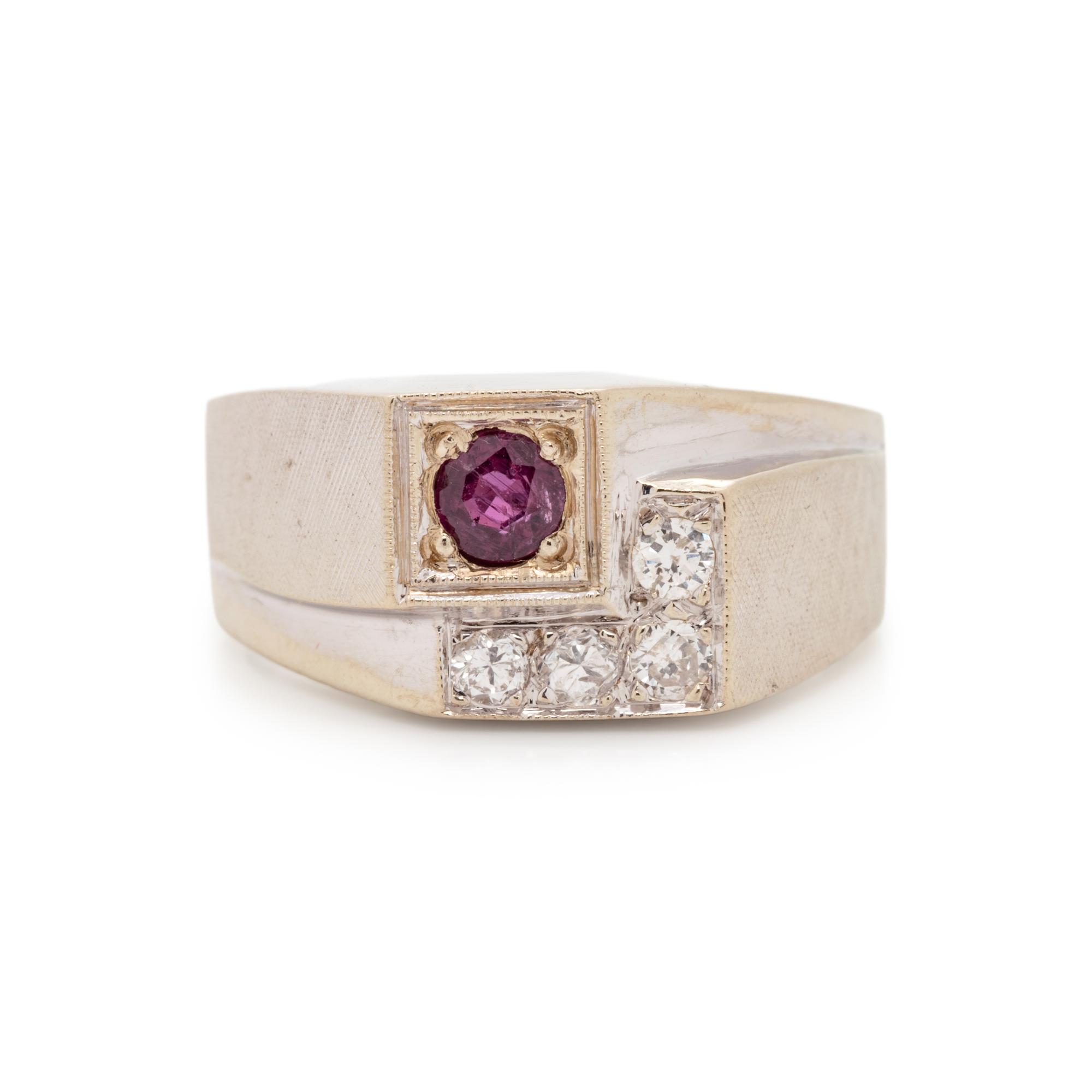 WHITE GOLD, RUBY AND DIAMOND RING