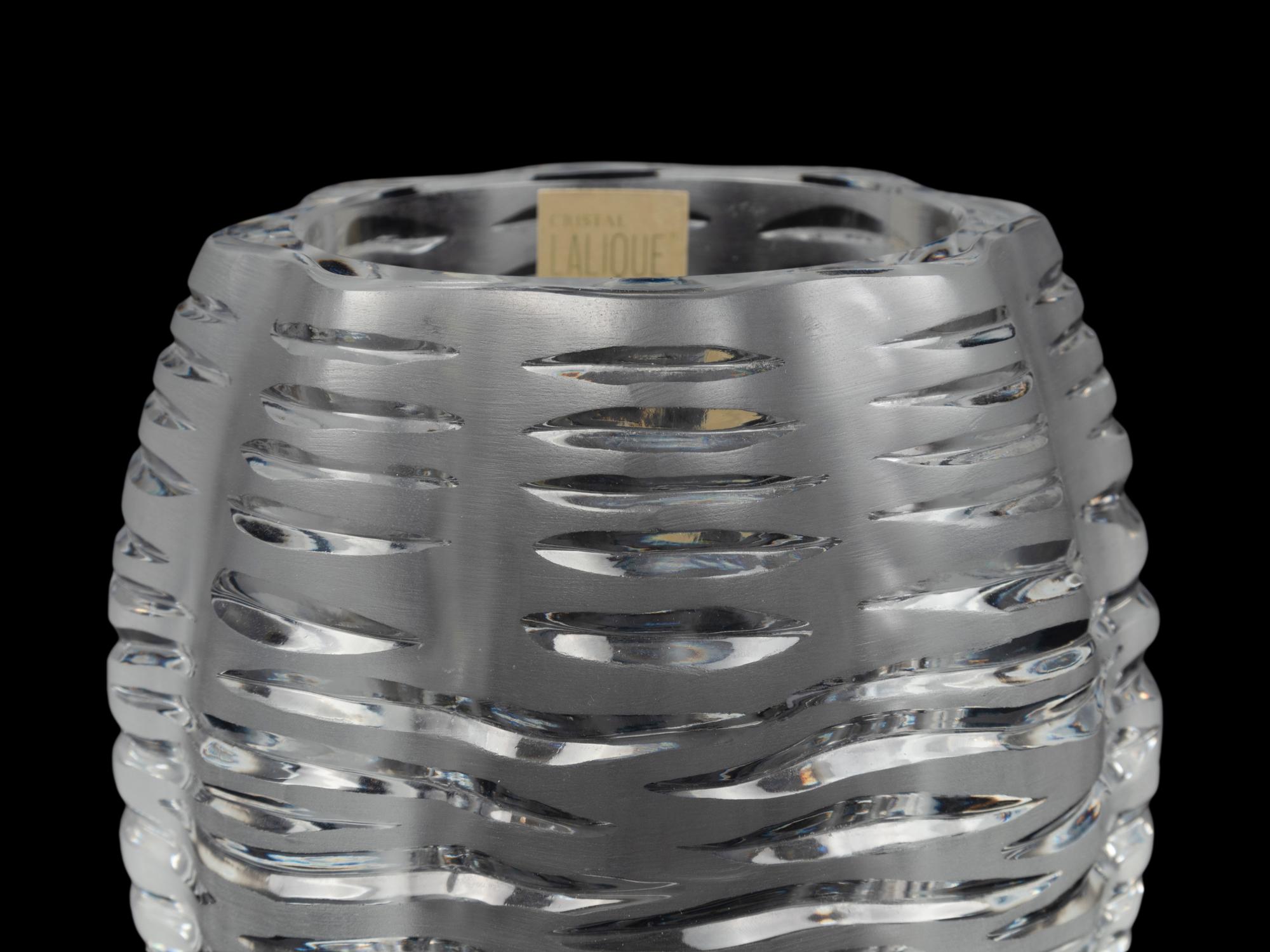 A Lalique Iseran Vase