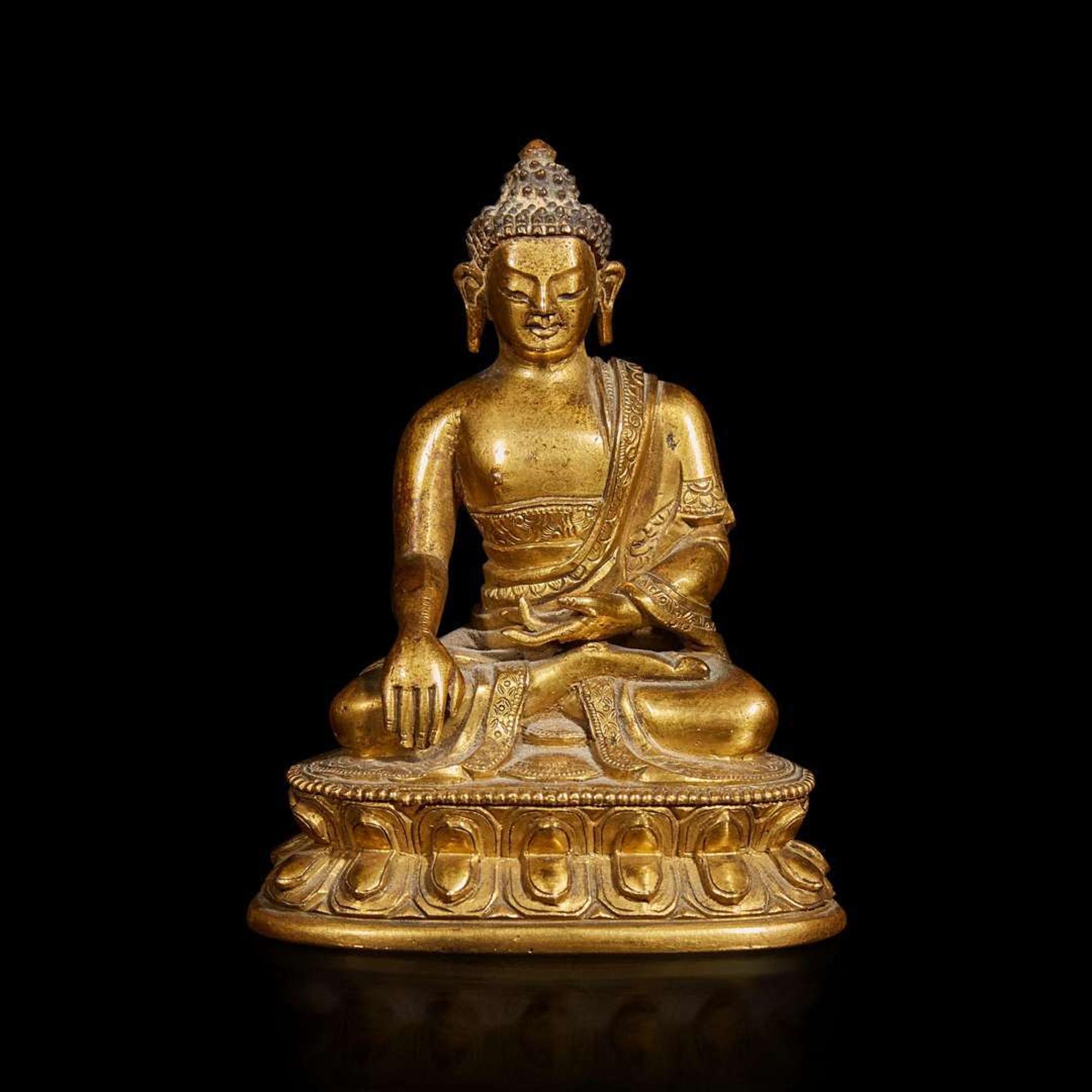 A Tibeto-Chinese gilt bronze Buddha 藏傳佛教銅鎏金佛造像 18th century ????