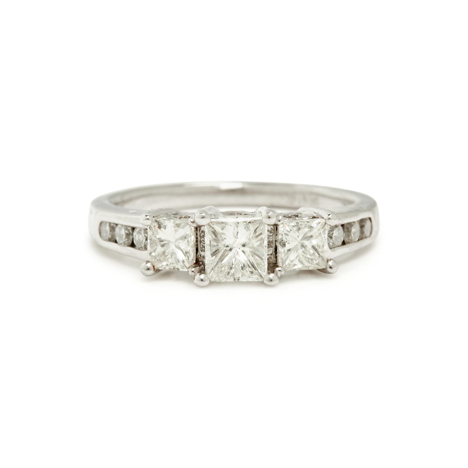 COLLECTION OF DIAMOND RINGS